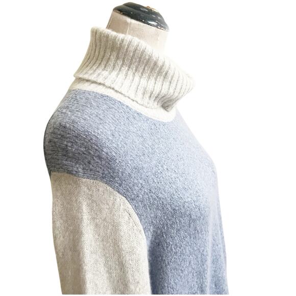 C by Bloomingdale’s Women Cashmere Pullover Sweater Sz L Turtleneck Colorblock - Picture 5 of 9